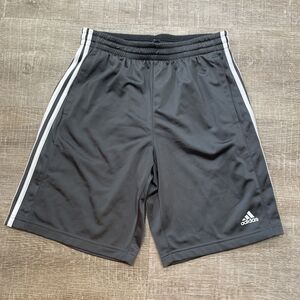 ADIDAS Men's Stretch Shorts MEDIUM with Pockets GREY Active 3 STRIPE Basketball